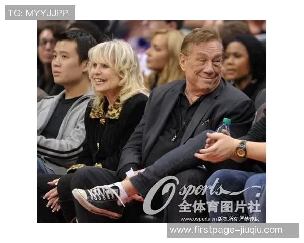 快船勇士比赛引发种族歧视争议球迷反应与社会影响分析